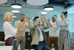 Frases de agradecimiento a los empleados: cómo utilizarlas estratégicamente en el trabajo
